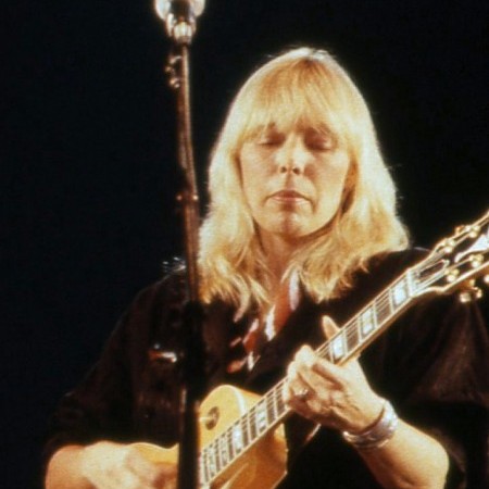 Joni_Mitchell_1983.jpg