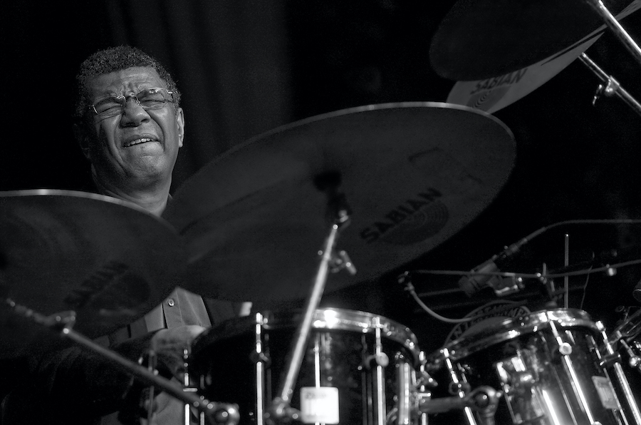 Jack_DeJohnette_by_Steve_Sussman.jpg