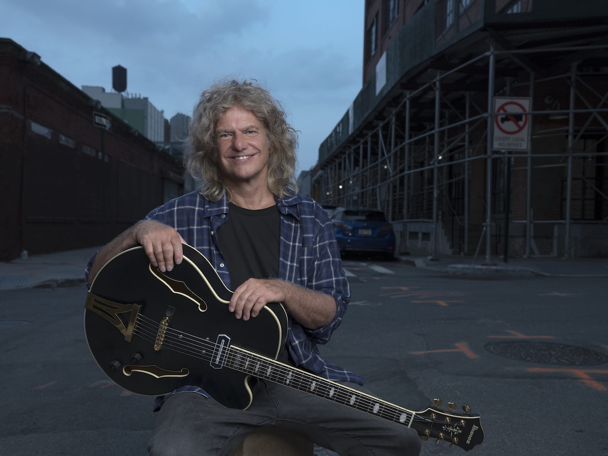 Pat_Metheny_Side-Eye_III_Jimmy_Katz.jpg