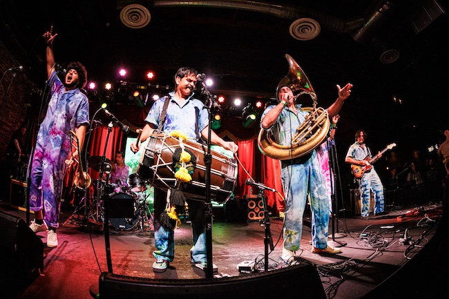 Red_Baraat_by_Sachyn_Mital_copy.jpg
