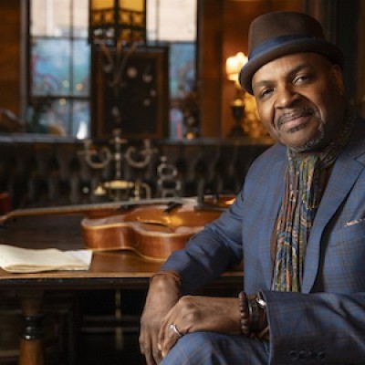 Bobby_Broom_by_Sandy_Morris.jpg