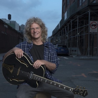 Pat_Metheny_Side-Eye_III_Jimmy_Katz.jpg
