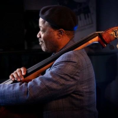 Rodney_Whitaker_by_Lynne_Brown.jpg